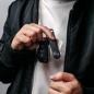 Preview: Orbitkey Key Organizer Pro Leather Schlüssel ausgeklappt