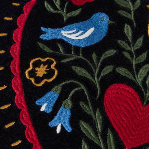Preview: Lexington Kissenbezug, Lexington Heart Kissen, Lexington Velvet, Kissenbezug Herz, Kissenhülle Herzmotiv, Samt Kissenbezug, Samtkissen, Velvet Kissenhülle, Kissenbezug Bio-Baumwolle, Organic Cotton Kissen, nachhaltige Kissenhülle,