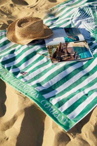 Preview: Lexington Summer Cotton Velour Beach Towel Green White