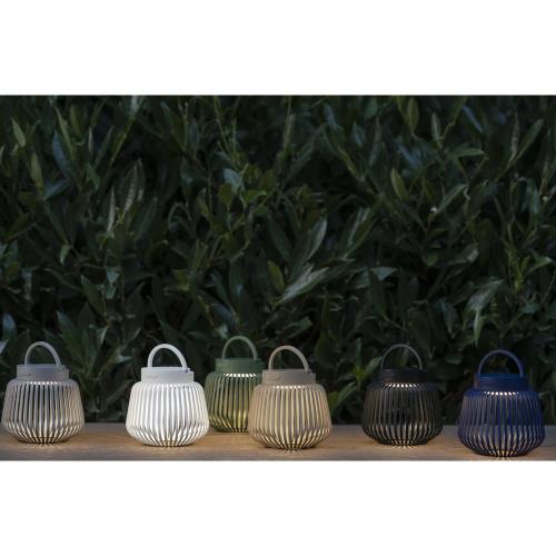 Preview: Kabellose blomus LITO LED-Lampe S in sanftem Grün als stimmungsvolle Tischbeleuchtung