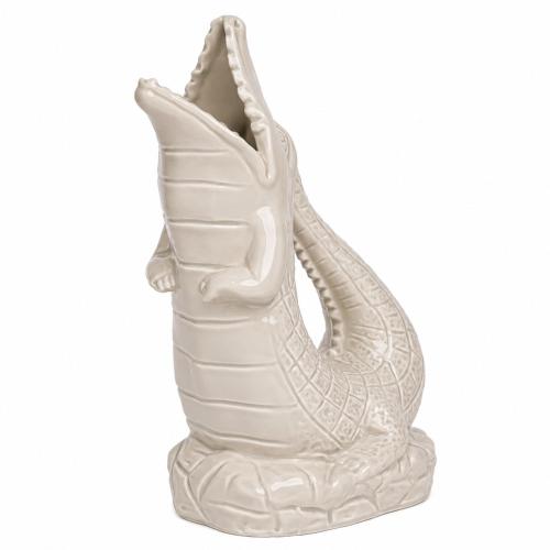 Preview: Croggle Jug XL Cream als stilvoller Wasserkrug auf modern gedecktem Esstisch