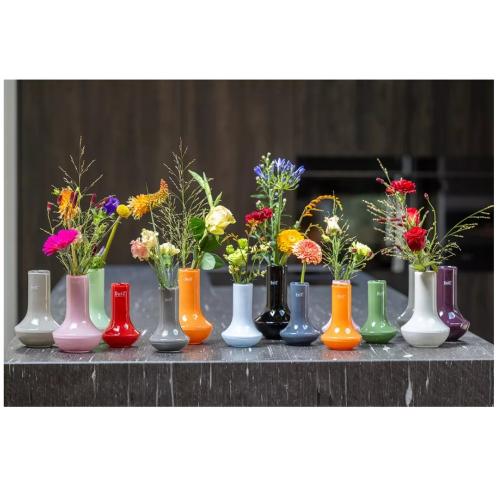 Preview: DutZ Vase, DutZ Marco, DutZ Vase Marco, Vase Blaugrau, blaugraue Vase, Vase Blue Grey, Blumenvase grau, Vase graublau, Vase 19 cm, kleine Vase, Tischvase, Dekovase, Vase für Zweige, Vase für Trockenblumen, Wohnaccessoire, Tischdeko