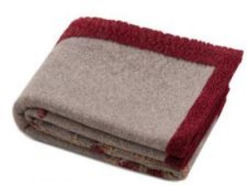 Frati HomeTextiles Happy Deer Decke Bordeaux, gefaltet, schick