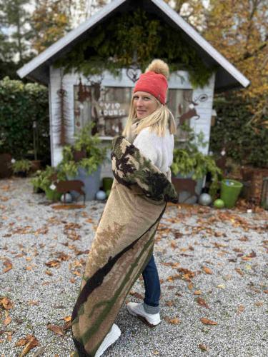 Preview: Frati HomeTextiles Decke Foresta