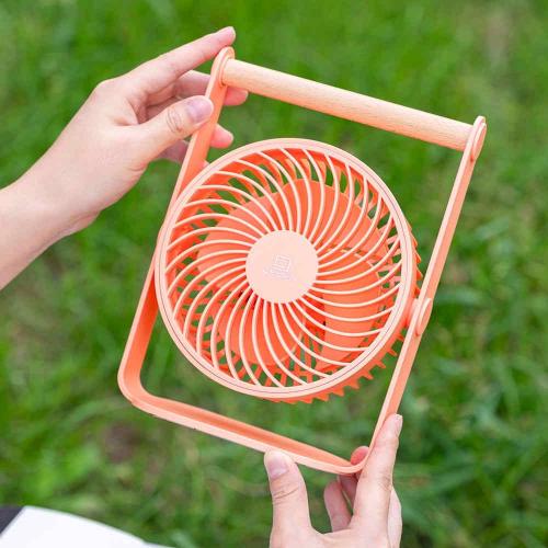 Preview: Tragbarer Gingko Lyra Portable Fan Peach mit Ahornholzgriff