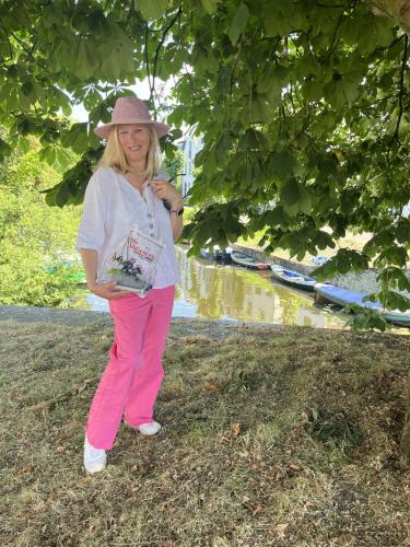 Preview: Brigitte Tanaka Tasche Buch im Urlaub, Freude