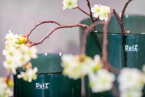 DutZ Flowervase Darkgreen