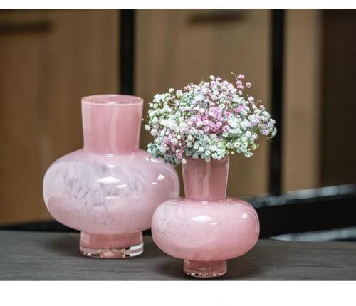 DutZ Vase Modest Rose H20 / D18