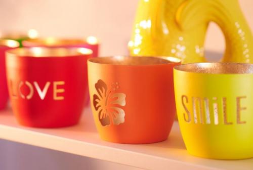 Gift Company Madras Windlicht M, Hibiskus, neon orange/gold, Mood, herzlich, farbenfroh