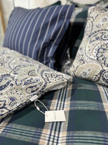 Preview: Gant Home Holiday Flannel Kissenbezug Tartan Green