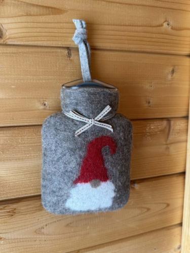 Dorothee Lehnen Miniwärmflasche Wichtel, cashmere