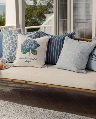 Lexington Blue/White Striped Organic Cotton Kissenhülle