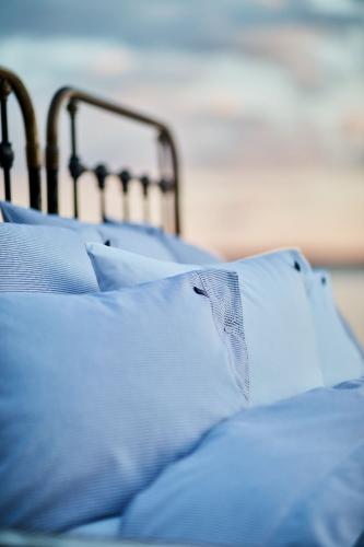 Preview: Lexington Bettbezug Icons Pin Point Blue White Duvet