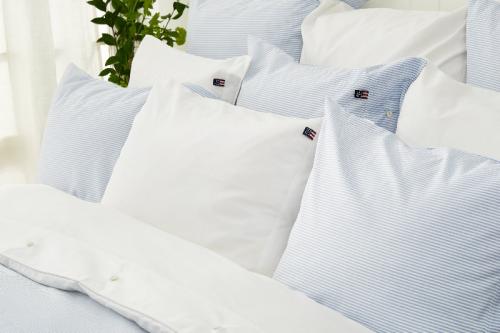 Preview: Lexington Bettbezug Icons Pin Point Blue Duvet