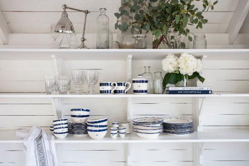 Preview: Lexington Stoneware Details Dinner Plate