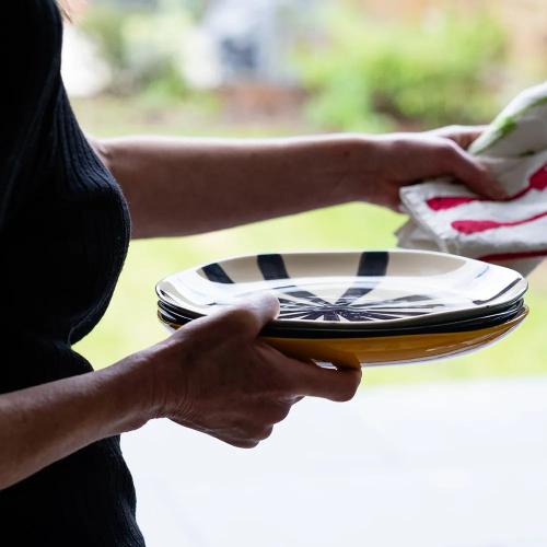 Preview: Musango Supper Plate Horizon