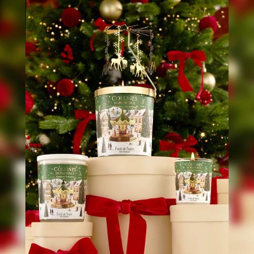 Preview: Collines de Provence Geschenkset Kerze 360g + Karussell Tannenwald