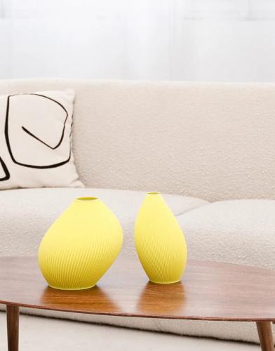 recozy Bent Vase