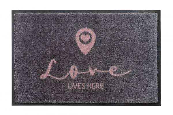 Gift Company Fußmatte waschbar Love lives here, grau rosa