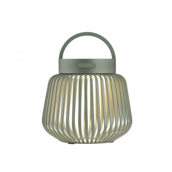 Mobile LED-Leuchte LITO XS von blomus in Agave Green, seitliche Ansicht mit offenen Metallstreben