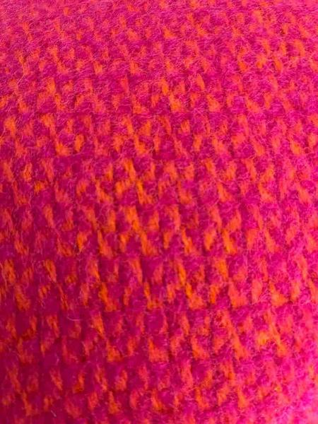 D&T Wolldecke Punto Pink/Orange, Close up