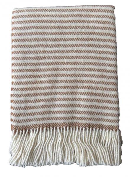 Gant Wohndecke mit Streifenmuster in Beige und Weiss, gefaltet