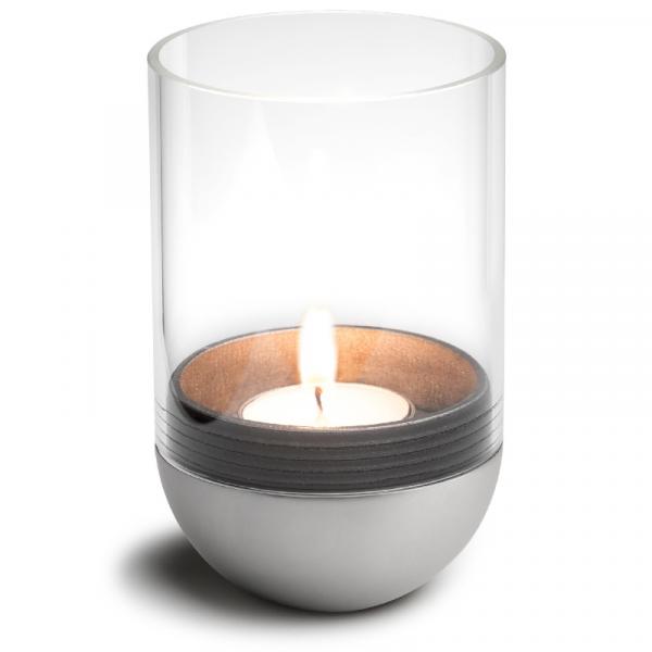 Das wunderschöne höfats Gravity Candle Windlicht M90