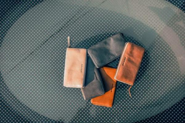 Bull & Hunt Large Zip Wallet Powder Bull & Hunt Large Zip Wallet Powder