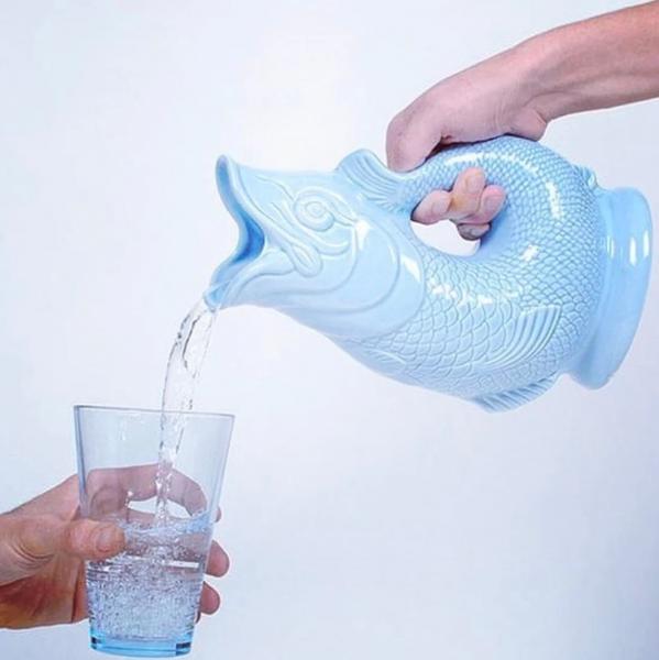 Gluggle Jug Wasserkrug Pale Blue L Gluggle Jug Wasserkrug Pale Blue L