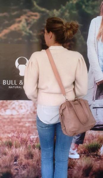 Bull & Hunt Tasche Kaia Sand