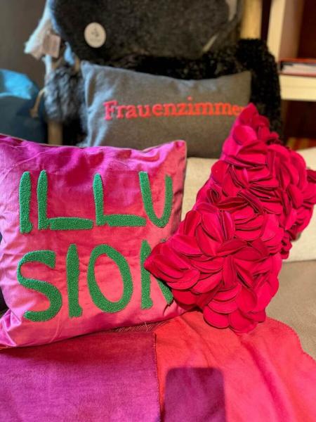 pad home Design Kissenhülle Letters hot pink pad home Design Kissenhülle Letters hot pink