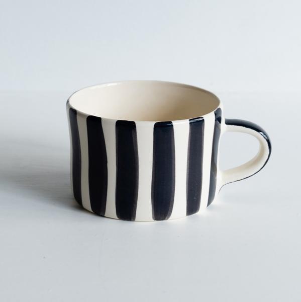 Musango Mug Candy Stripe Graphite