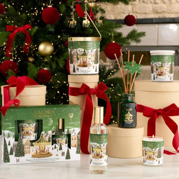 Weihnachtskerze Duft, Weihnachtsduftkerze, Duftkerze Holzdocht, Kerze mit Holzdocht, Kerze 180 g, Duftkerze Weihnachten, Nadelwald Duftkerze