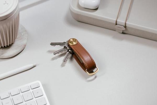 Orbitkey Schlüsselorganisator Pro Leather Cedar