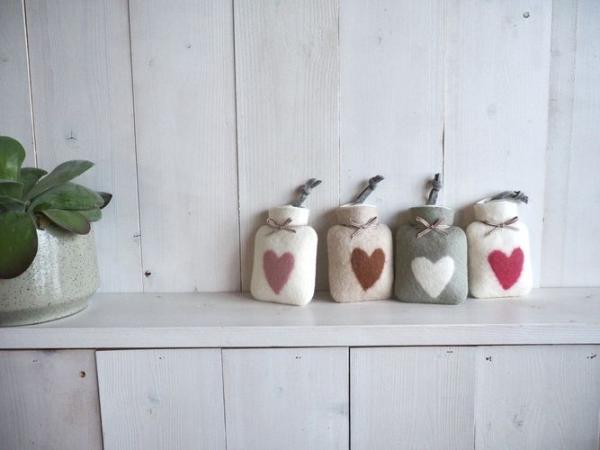 Dorothee Lehnen Herzwärmflasche Hirschkopfmotiv rot, Mood, Herzen, fein