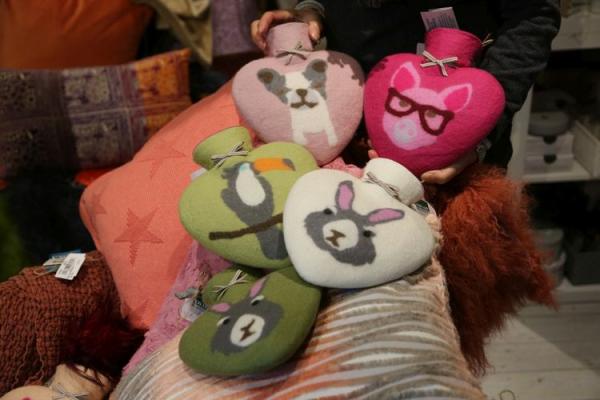 Dorothee Lehnen Herzwärmflasche Hirschkopfmotiv rot, Mood, zuckersueß