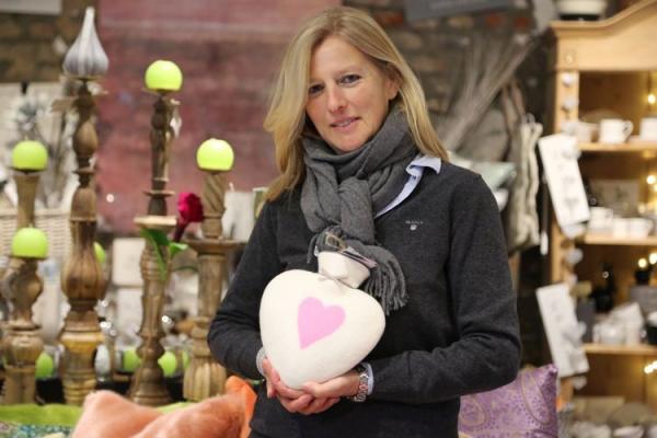 Dorothee Lehnen Herzwärmflasche Bunnymotiv wollweiß/cashmere meliert, Mood, wunderschoen, kuschelig Dorothee Lehnen Herzwärmflasche Bunnymotiv wollweiß/cashmere meliert, Mood, wunderschoen, kuschelig